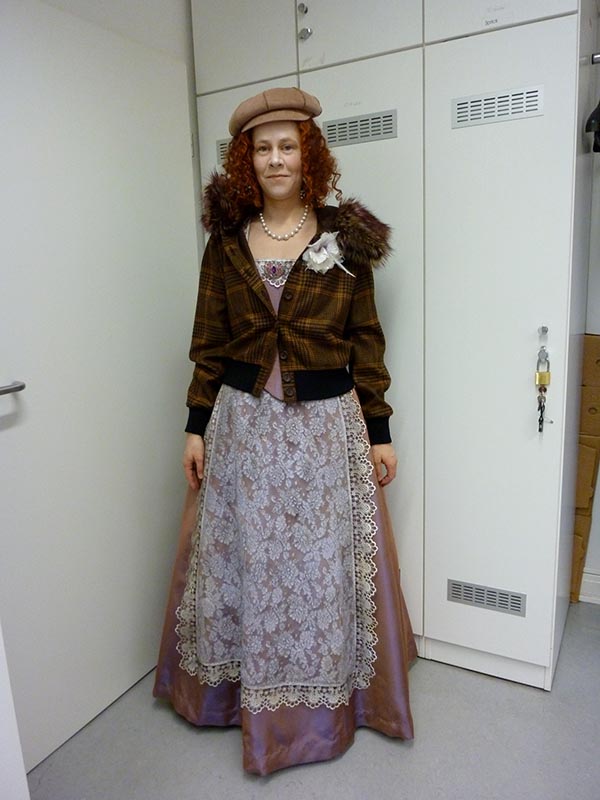Kostümstills, LUCIA DI LAMMERMOOR Hamburger Staatsoper, Foto: Esther Bialas