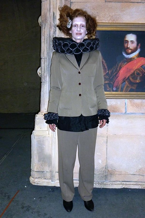 Kostümstills, LUCIA DI LAMMERMOOR Hamburger Staatsoper, Foto: Esther Bialas